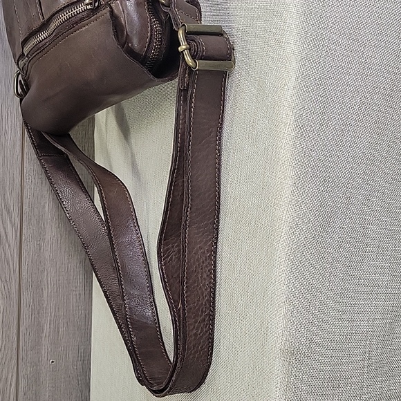 Harbour 2ND Brown Crossbody Bag - Picture 5 of 13